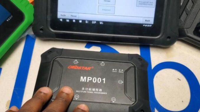 Comparison-of-OBDSTAR-Tablets-X300-Classic-G3-DC706-and-P50-1
