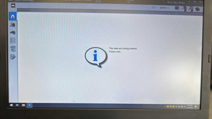 The-reason-why-the-MB-SD-C4C5-software-appears-The-data-are-being-loaded.-Please-wait-1